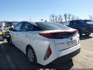 2018 Toyota Prius Prime, VIN JTDKARFP7J3076944. Фото 3 з 6 з аукціону IAAI. Каталог авто зі США OpenDataCar.