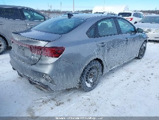 2023 Kia Forte, VIN 3KPF44AC3PE545951. Фото 4 з 6 з аукціону IAAI. Каталог авто зі США OpenDataCar.