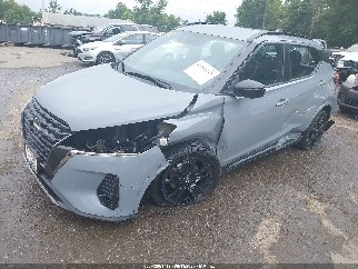 2022 Nissan Kicks, VIN 3N1CP5DV7NL501931. Фото 2 з 6 з аукціону IAAI. Каталог авто зі США OpenDataCar.