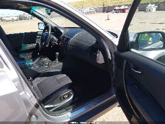 2005 Bmw X3, VIN WBXPA93475WD07013. Zdjęcie 5 z 6 z aukcji IAAI. Katalog aut z USA OpenDataCar.