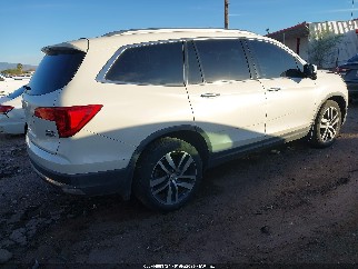 2017 Honda Pilot, VIN 5FNYF6H92HB017760. Фото 4 з 6 з аукціону IAAI. Каталог авто зі США OpenDataCar.