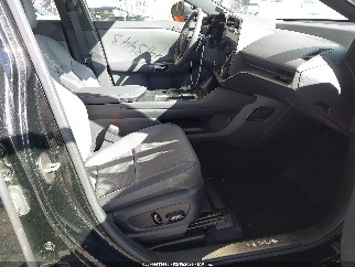 2024 Lexus RZ 300e, VIN JTJABABB2RA001464. Фото 5 из 6 с аукциона IAAI. Каталог авто из США OpenDataCar.