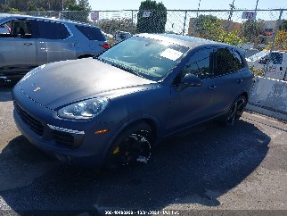 2018 Porsche Cayenne, VIN WP1AA2A2XJKA04400. Фото 2 з 6 з аукціону IAAI. Каталог авто зі США OpenDataCar.