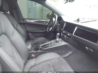 2021 Porsche Macan, VIN WP1AB2A57MLB31837. Фото 5 з 6 з аукціону IAAI. Каталог авто зі США OpenDataCar.
