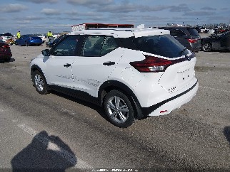 2024 Nissan Kicks, VIN 3N1CP5BV4RL488077. Фото 3 з 6 з аукціону IAAI. Каталог авто зі США OpenDataCar.