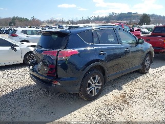 2018 Toyota RAV4, VIN JTMBFREV9JJ718187. Фото 4 з 6 з аукціону IAAI. Каталог авто зі США OpenDataCar.