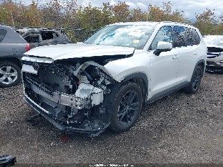 2025 Toyota Highlander, VIN 5TDAAAB56SS087080. Фото 2 з 6 з аукціону IAAI. Каталог авто зі США OpenDataCar.