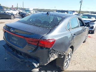 2019 Kia Forte, VIN 3KPF24AD0KE109369. Фото 4 з 6 з аукціону IAAI. Каталог авто зі США OpenDataCar.