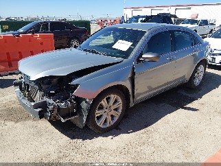 2013 Chrysler 200, VIN 1C3CCBBB0DN768394. Фото 2 з 6 з аукціону IAAI. Каталог авто зі США OpenDataCar.