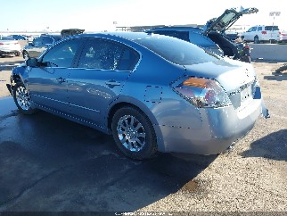 2010 Nissan Altima, VIN 1N4AL2AP4AN564117. Фото 3 з 6 з аукціону IAAI. Каталог авто зі США OpenDataCar.