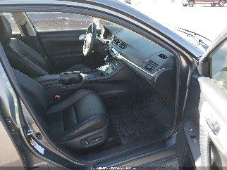 2013 Lexus CT 200h, VIN JTHKD5BH6D2143623. Фото 5 з 6 з аукціону IAAI. Каталог авто зі США OpenDataCar.