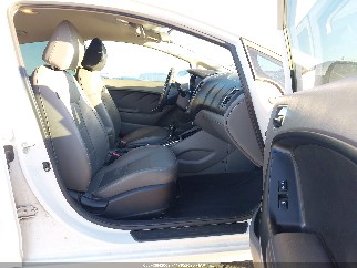 2017 Kia Forte, VIN 3KPFL4A87HE107644. Фото 5 з 6 з аукціону IAAI. Каталог авто зі США OpenDataCar.