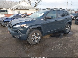 2017 Jeep Cherokee, VIN 1C4PJMBS0HW614086. Фото 2 з 6 з аукціону IAAI. Каталог авто зі США OpenDataCar.