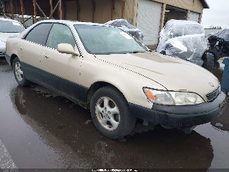 1997 Lexus ES 300, VIN JT8BF22G1V5004791. Фото 1 из 6 с аукциона IAAI. Каталог авто из США OpenDataCar.