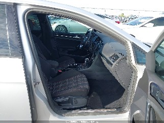 2015 Volkswagen Golf, VIN 3VW4T7AU6FM051945. Фото 5 з 6 з аукціону IAAI. Каталог авто зі США OpenDataCar.