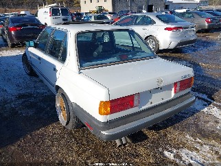 1986 Bmw 3 Series, VIN WBAAE5406G0989099. Zdjęcie 3 z 6 z aukcji IAAI. Katalog aut z USA OpenDataCar.