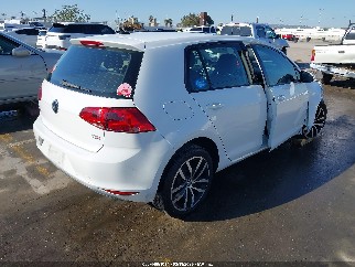 2015 Volkswagen Golf, VIN 3VW217AU2FM104623. Фото 4 з 6 з аукціону IAAI. Каталог авто зі США OpenDataCar.