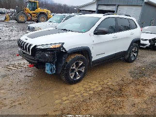 2016 Jeep Cherokee, VIN 1C4PJMBS0GW254672. Фото 2 из 6 с аукциона IAAI. Каталог авто из США OpenDataCar.