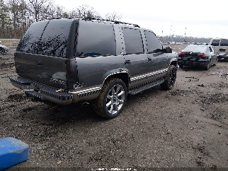 1999 Chevrolet Tahoe, VIN 1GNEK13RXXJ521335. Фото 4 з 6 з аукціону IAAI. Каталог авто зі США OpenDataCar.
