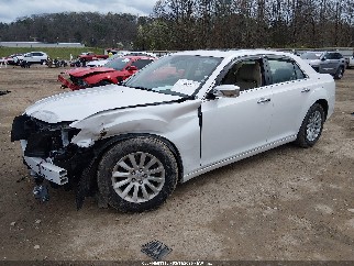 2012 Chrysler 300, VIN 2C3CCAET6CH153208. Фото 2 з 6 з аукціону IAAI. Каталог авто зі США OpenDataCar.