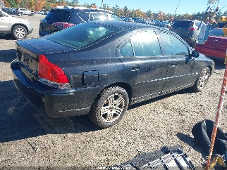 2005 Volvo S60, VIN YV1RH592952443190. Фото 4 з 6 з аукціону IAAI. Каталог авто зі США OpenDataCar.