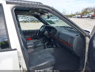 1998 Jeep Grand Cherokee, VIN 1J4GZ48S3WC240906. Фото 5 з 6 з аукціону IAAI. Каталог авто зі США OpenDataCar.