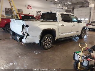 2024 Toyota Tundra, VIN 5TFMA5DB8RX225777. Фото 4 з 6 з аукціону IAAI. Каталог авто зі США OpenDataCar.