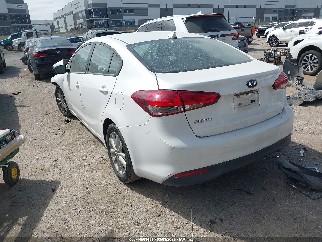 2017 Kia Forte, VIN 3KPFL4A77HE019085. Фото 3 з 6 з аукціону IAAI. Каталог авто зі США OpenDataCar.