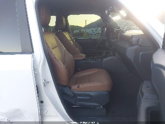 2025 Toyota Land Cruiser, VIN JTEABFAJ3SK023283. Фото 5 з 6 з аукціону IAAI. Каталог авто зі США OpenDataCar.