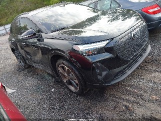 2024 Audi Q4 e-tron, VIN WA1L2BFZ0RP030428. Фото 1 из 6 с аукциона IAAI. Каталог авто из США OpenDataCar.