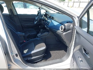 2025 Nissan Versa, VIN 3N1CN8EV3SL855771. Фото 5 з 6 з аукціону IAAI. Каталог авто зі США OpenDataCar.