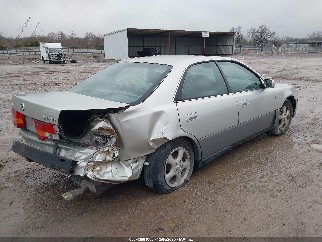 1997 Lexus ES 300, VIN JT8BF22G2V0011827. Photo 4 of 6 from IAAI auction. OpenDataCar US salvage catalog.
