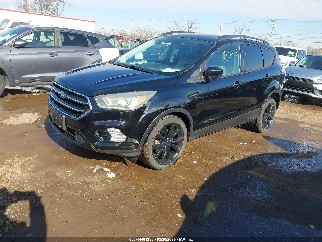 2017 Ford Escape, VIN 1FMCU9G94HUC58581. Фото 2 з 6 з аукціону IAAI. Каталог авто зі США OpenDataCar.