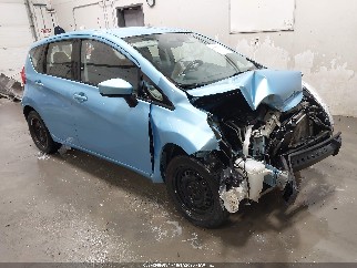 2015 Nissan Versa Note, VIN 3N1CE2CP9FL411155. Фото 1 з 6 з аукціону IAAI. Каталог авто зі США OpenDataCar.