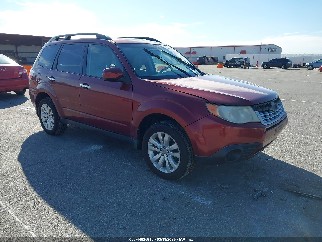 2013 Subaru Forester, VIN JF2SHACC8DH411314. Фото 1 з 6 з аукціону IAAI. Каталог авто зі США OpenDataCar.