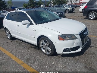 2011 Audi A3, VIN WAUKJAFM0BA021849. Фото 1 из 6 с аукциона IAAI. Каталог авто из США OpenDataCar.