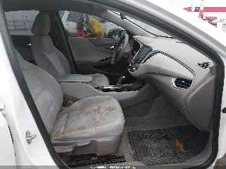 2017 Chevrolet Malibu, VIN 1G1ZB5ST1HF177079. Фото 5 з 6 з аукціону IAAI. Каталог авто зі США OpenDataCar.