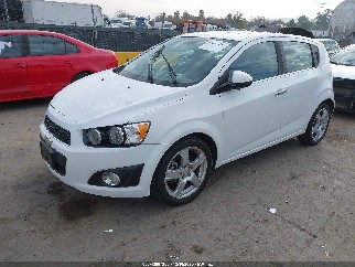 2013 Chevrolet Sonic, VIN 1G1JE6SB6D4113014. Фото 2 з 6 з аукціону IAAI. Каталог авто зі США OpenDataCar.