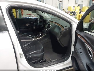 2013 Buick LaCrosse, VIN 1G4GC5E30DF121650. Фото 5 з 6 з аукціону IAAI. Каталог авто зі США OpenDataCar.