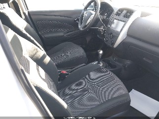2019 Nissan Versa, VIN 3N1CN7AP3KL818897. Фото 5 з 6 з аукціону IAAI. Каталог авто зі США OpenDataCar.