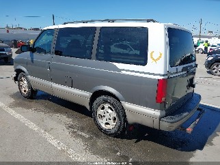 2005 Gmc Safari, VIN 1GKDM19X95B505014. Zdjęcie 3 z 6 z aukcji IAAI. Katalog aut z USA OpenDataCar.