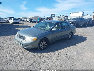 2001 Toyota Avalon, VIN 4T1BF28B71U119808. Zdjęcie 2 z 6 z aukcji IAAI. Katalog aut z USA OpenDataCar.