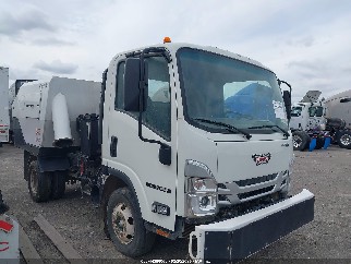 2024 Isuzu NPR, VIN 54DB4W1D0RS207812. Фото 2 з 6 з аукціону IAAI. Каталог авто зі США OpenDataCar.