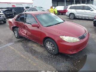 2005 Toyota Camry, VIN 4T1BE32K15U103837. Фото 1 з 6 з аукціону IAAI. Каталог авто зі США OpenDataCar.
