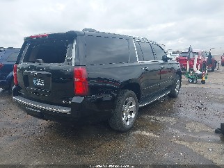 2017 Chevrolet Suburban, VIN 1GNSCJKC2HR381720. Фото 4 з 6 з аукціону IAAI. Каталог авто зі США OpenDataCar.