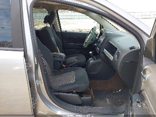 2014 Jeep Compass, VIN 1C4NJDBB3ED841352. Фото 5 з 6 з аукціону IAAI. Каталог авто зі США OpenDataCar.