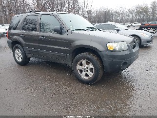 2006 Ford Escape, VIN 1FMYU03186KD50108. Фото 1 из 6 с аукциона IAAI. Каталог авто из США OpenDataCar.