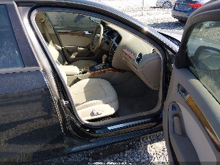 2011 Audi A4, VIN WAUAFAFL3BN005609. Фото 5 з 6 з аукціону IAAI. Каталог авто зі США OpenDataCar.