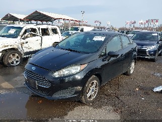 2019 Ford Fiesta, VIN 3FADP4BJ2KM119491. Фото 2 з 6 з аукціону IAAI. Каталог авто зі США OpenDataCar.