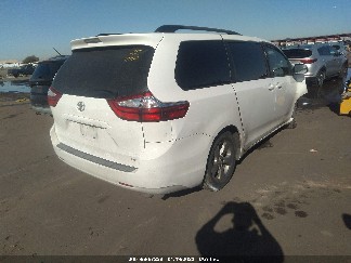 2016 Toyota Sienna, VIN 5TDKK3DC2GS726880. Фото 4 з 6 з аукціону IAAI. Каталог авто зі США OpenDataCar.